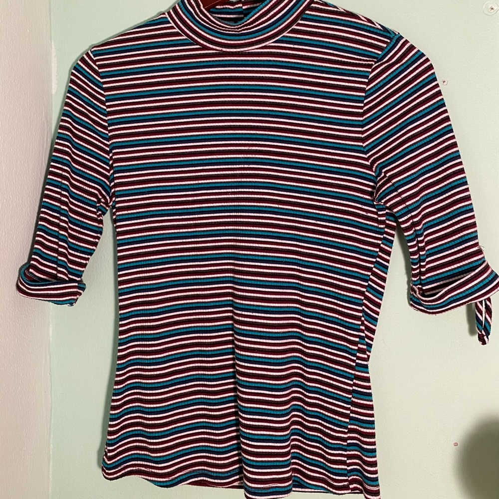 stripped long sleeve and high neck shirt
